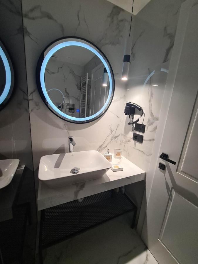 Grey Luxury Apartment Gjirokastër 外观 照片