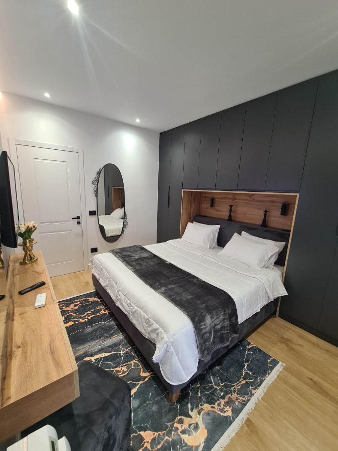 Grey Luxury Apartment Gjirokastër 外观 照片