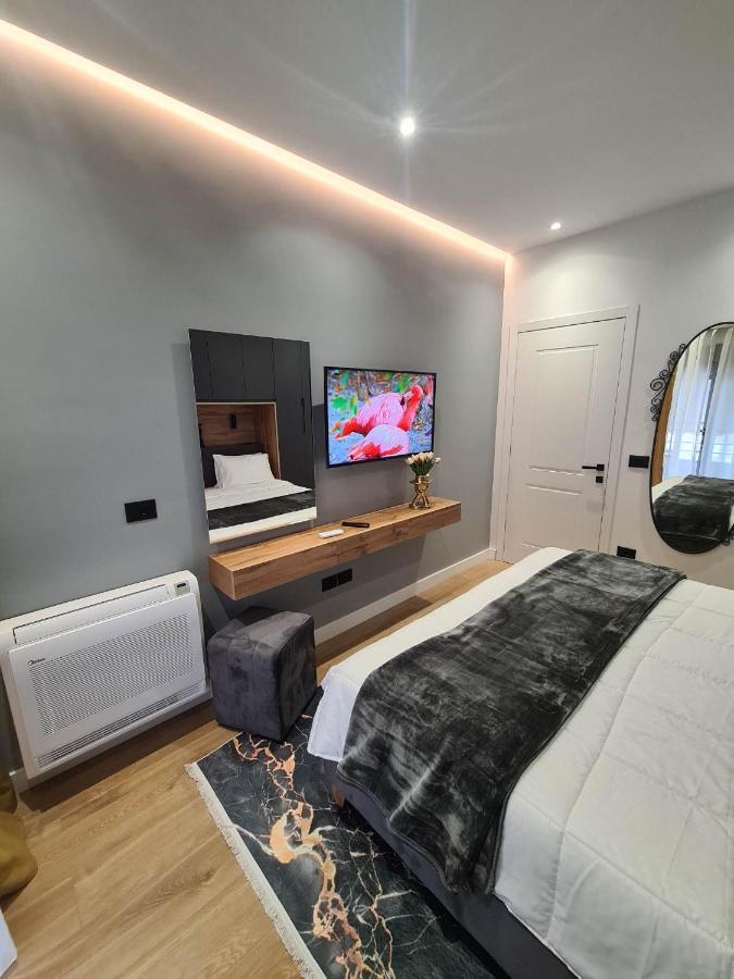 Grey Luxury Apartment Gjirokastër 外观 照片